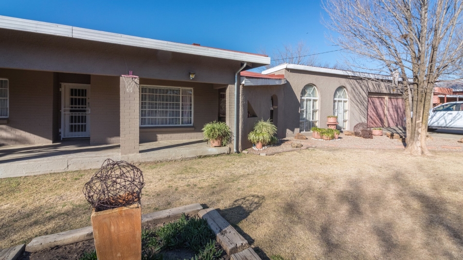 4 Bedroom Property for Sale in Suidrand Free State